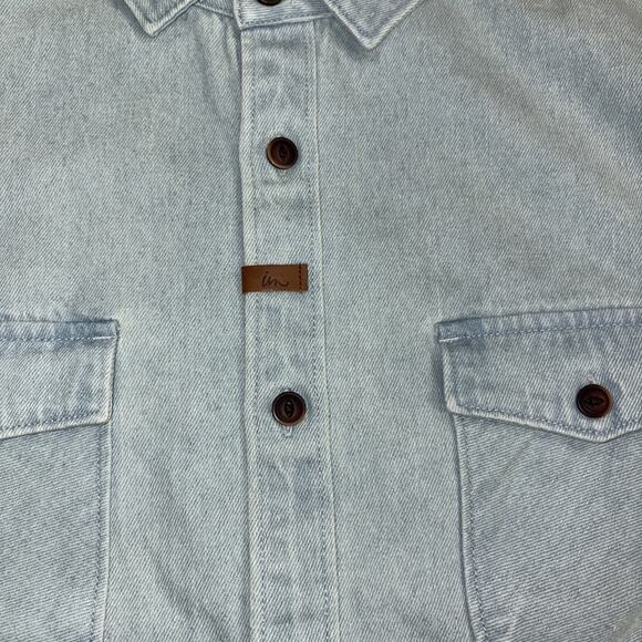 NWT Imperial Motion Men’s XXL Light Wash Denim Jean Button-Up Long Sleeve Shirt - Picture 2 of 8